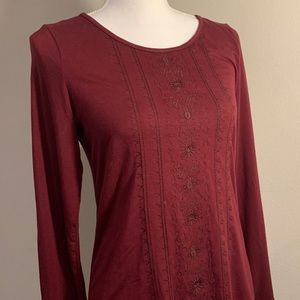 Skies are Blue long sleeve blouse w/embroidery